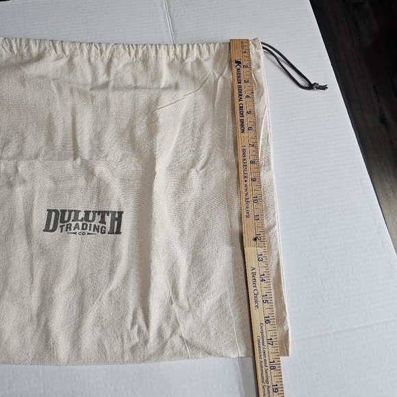 Duluth Trading Co Light Tan Canvas Drawstring Dust Bag Approx 17.5" x 21" Large - Picture 7 of 12